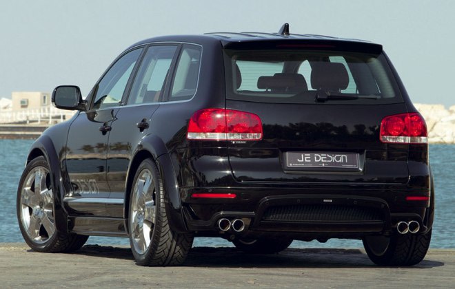 Комплект обвеса VW Touareg (7L) 2003-2006 от компании Je Design Wide Body IV (BREITBAU) для автомобилей без системы PDC
