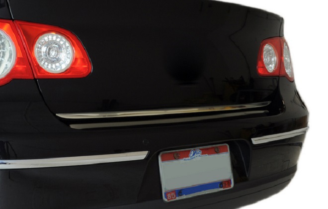 Накладка на крышку багажника VW Passat (B6) 2005-2010 Седан хромированная
