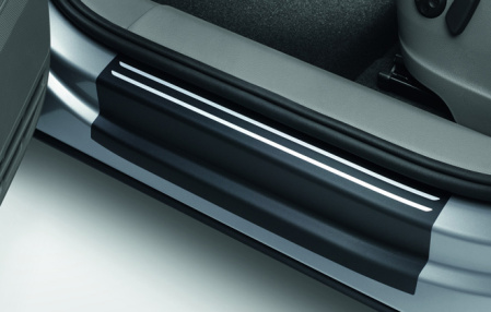 Накладки на пороги для VW Sharan 2010-н.в. черные с серебристыми полосами