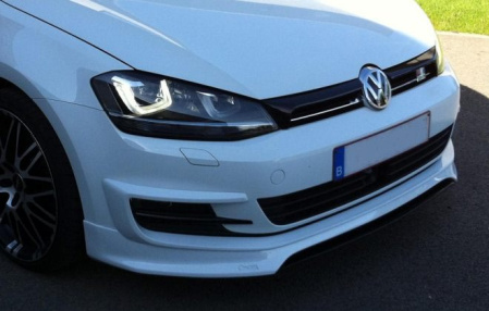 Накладка на бампер передний VW Golf VII
