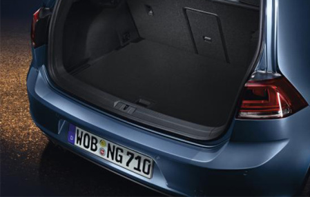 Защитная плёнка на задний бампер для VW Golf VII