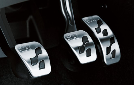 Накладки на педали VW Golf IV, Polo IV 2005-2010, Polo IV GTI 2006-2010, Polo V 2009-н.в. для автомобилей с МКПП в стиле R-Line