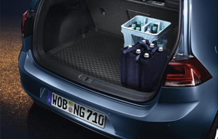 Коврик в багажник VW Golf VII для автомобилей с базовым полом багажника