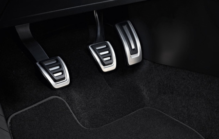 Накладки на педали VW Golf VII, Passat (B8) 2015-н.в., Tiguan (5N) 2016-н.в. для автомобилей с МКПП