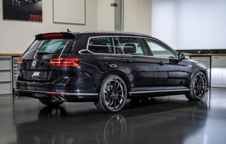 Накладка на бампер задний VW Passat (B8) 2015-н.в. в комплекте с глушителем для автомобилей с дизельными двигателями