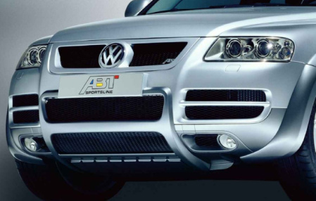 Накладка на бампер передний VW Touareg (7L) 2003-2006 для машин с системой парктроник