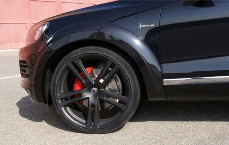 Расширители колесных арок VW Touareg (7P) 2010-2015 в комплекте с накладками переднего бампера в стиле Royal GT 470