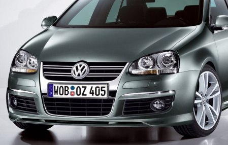 Защитная плёнка на решетку радиатора для VW Jetta V 2006-2010