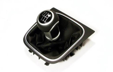 Ручка КПП VW Beetle 2011-н.в., CC 2012-н.в., Eos 2006-2010, Eos 2010-н.в., Golf V, Golf V GT, Golf V GTI, Golf VI, Golf VI GTI, Jetta V 2006-2010, Jetta VI 2011-н.в., Passat CC 2008-2011, Scirocco, Tiguan (5N) 2007-2010, Tiguan (5N) 2011-2016 в стиле GTI