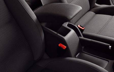 Подлокотник VW Golf VI, Golf VI GTI, Scirocco 2008-2014 с вещевым отсеком