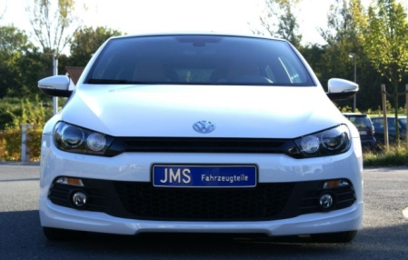 Накладка на бампер передний VW Scirocco 2008-2014 в стиле Racelook