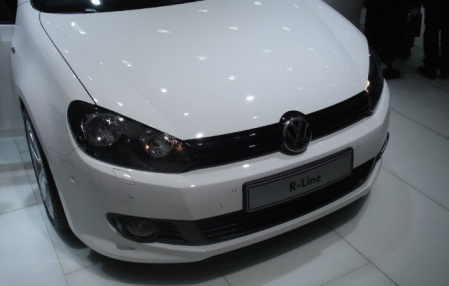 Комплект обвеса VW Golf VI, Golf VI GTI от компании VAG в стиле R-Line для автомобилей со сдвоенным глушителем слева